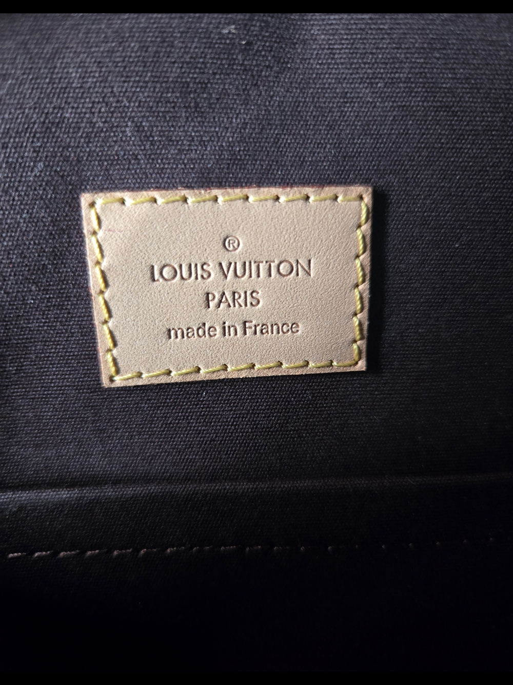 Louis Vuitton Vernis Top-Handle Satchel in Deep Bordeaux and Natural Vachetta - Picture 9 of 12